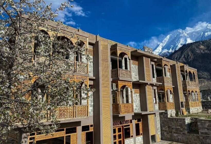Dumani Nagar Hotel & Resort