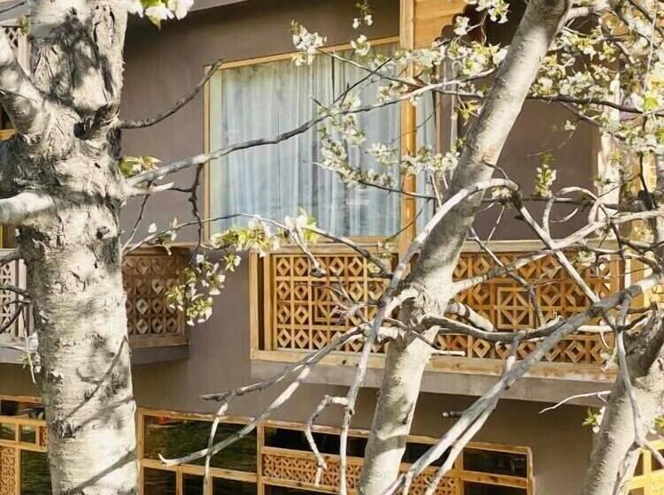 Dumani Nagar Hotel & Resort