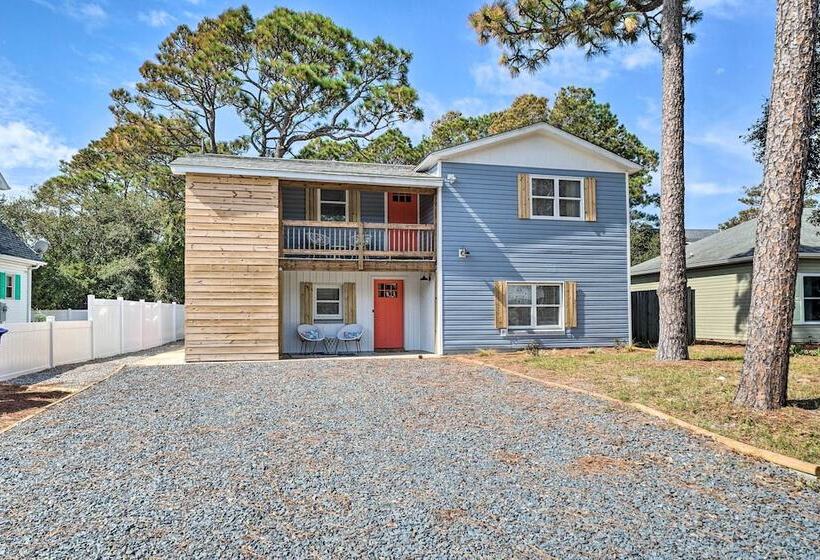Duplex Unit < 2 Mi To Fishing & Beach Access