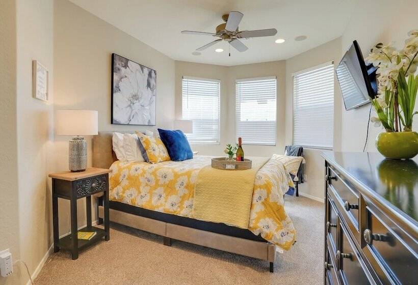 Spacious Goodyear Home W/ Hot Tub & Pool!