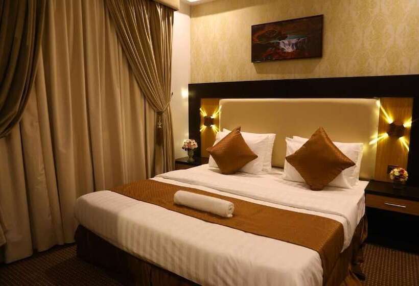 فندق Golden Rest