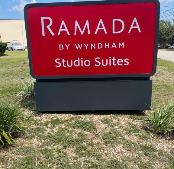 هتل Ramada By Wyndham Studio Suites Dothan
