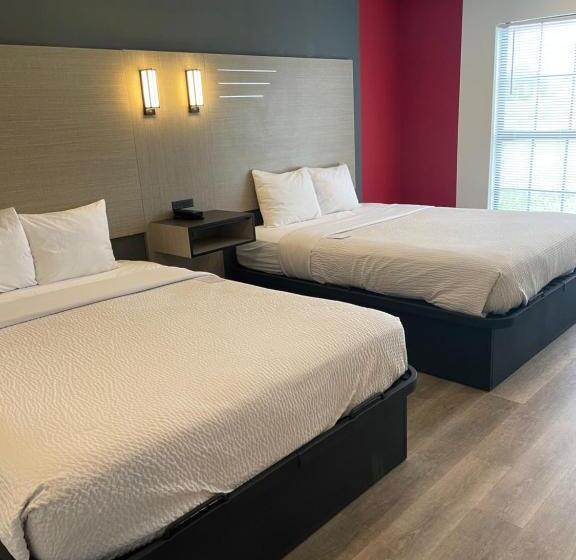 هتل Ramada By Wyndham Studio Suites Dothan