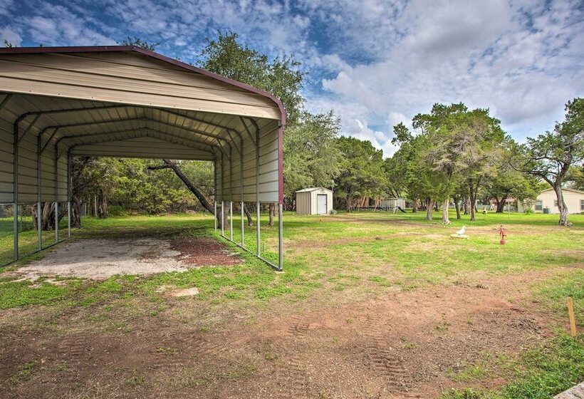 Granbury Cottage, Steps To Lake & Dock!