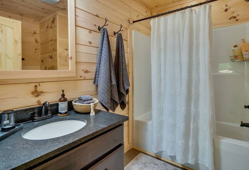 Serene Marshall Cabin W/ Deck & Fire Pit!
