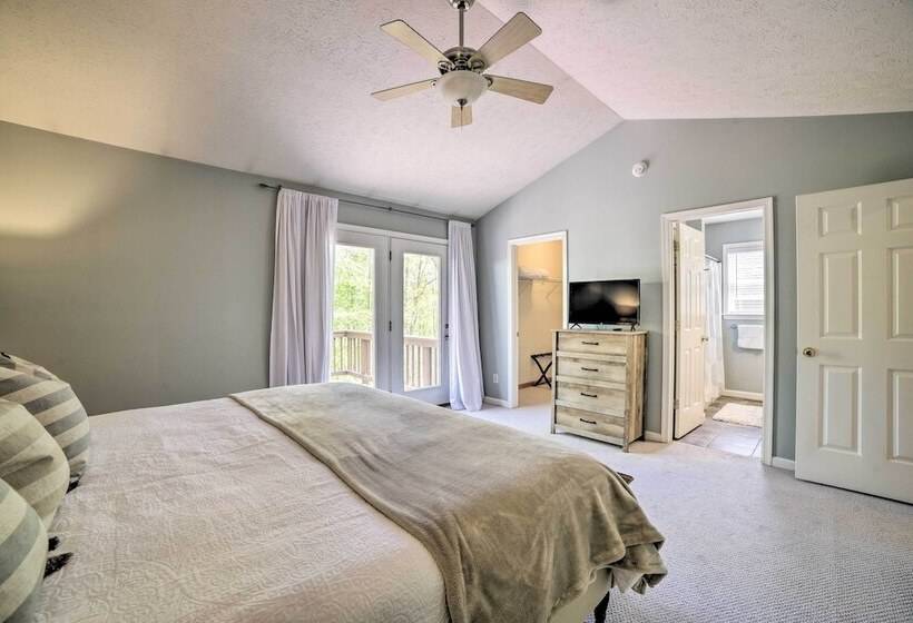 Massanutten Family Retreat: Ski, Golf, & Hike!