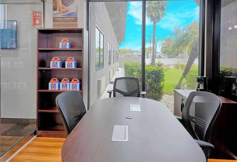 مُتل Suites Los Angeles Ca Los Angeles Lax