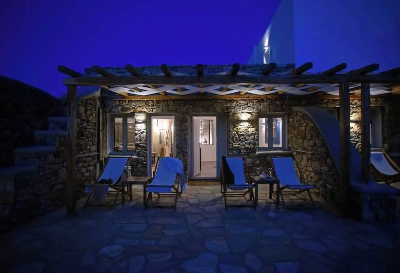 Nur Mykonian Suites