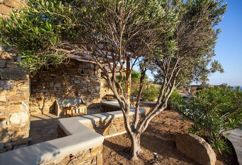 Nur Mykonian Suites