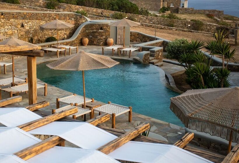 Nur Mykonian Suites