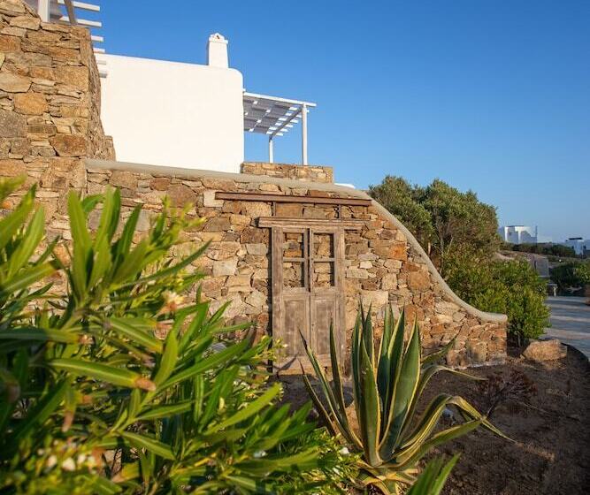 Nur Mykonian Suites
