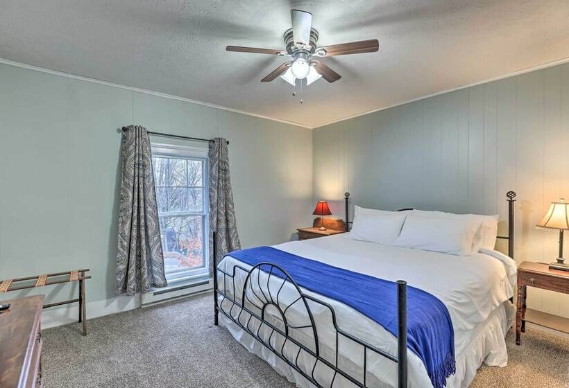 Victorian Home In Penn Yan ~ 1 Mi To Keuka Lake!