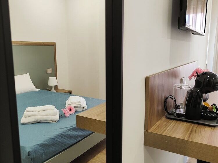 تختخواب و صبحانه Rosa Rooms Pompei