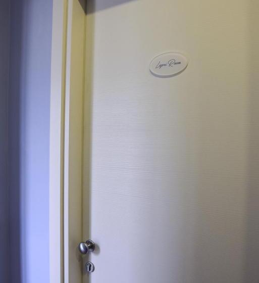 تختخواب و صبحانه Rosa Rooms Pompei