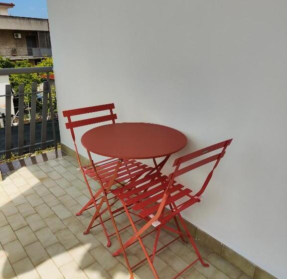 تختخواب و صبحانه Rosa Rooms Pompei