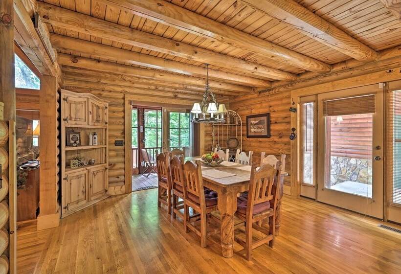 Purlear Luxury, Spacious Log Cabin W/ Mtn Views!
