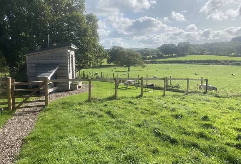 레지던스 Red Oaks Shepherds Hut