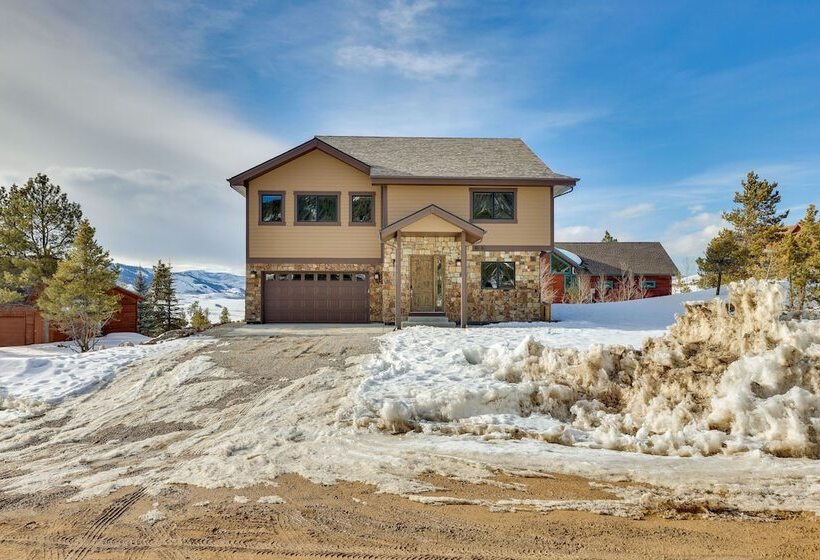 ~ 3 Mi To Granby Ranch: Spacious Cabin Home!