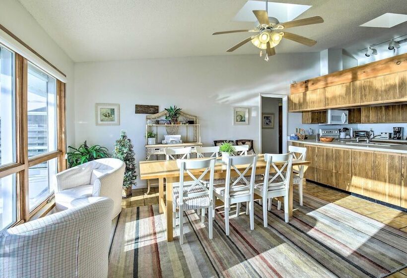 Bayfront Palmetto Retreat With Pool, Spa & Dock!