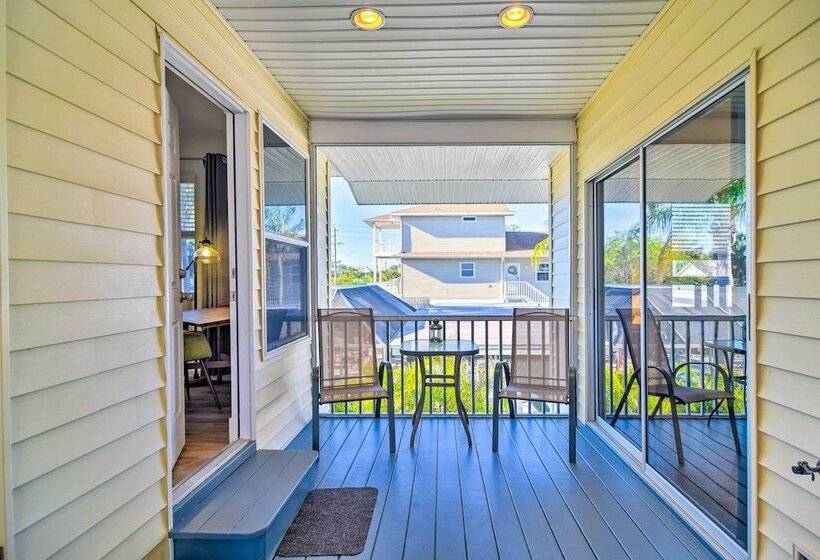 Anna Maria Island Home W/ Pool, Walk To Beach!