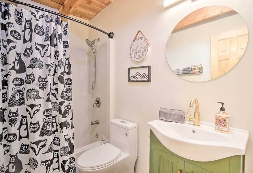 Alma  Cloud 9 Cabin  W/ Fireplace & Wooded Views!