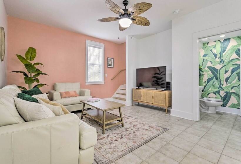 Beverly Bungalow; Easy Walk To Seagrove Beach