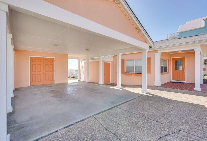 Breezy Pcb Retreat W/ Direct Beach Access!