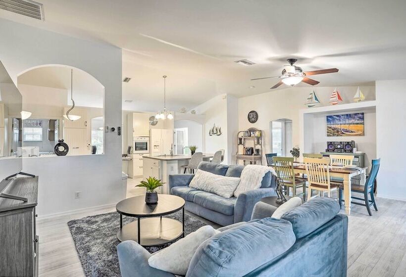 Canalfront Cape Coral Escape   Ada Friendly!