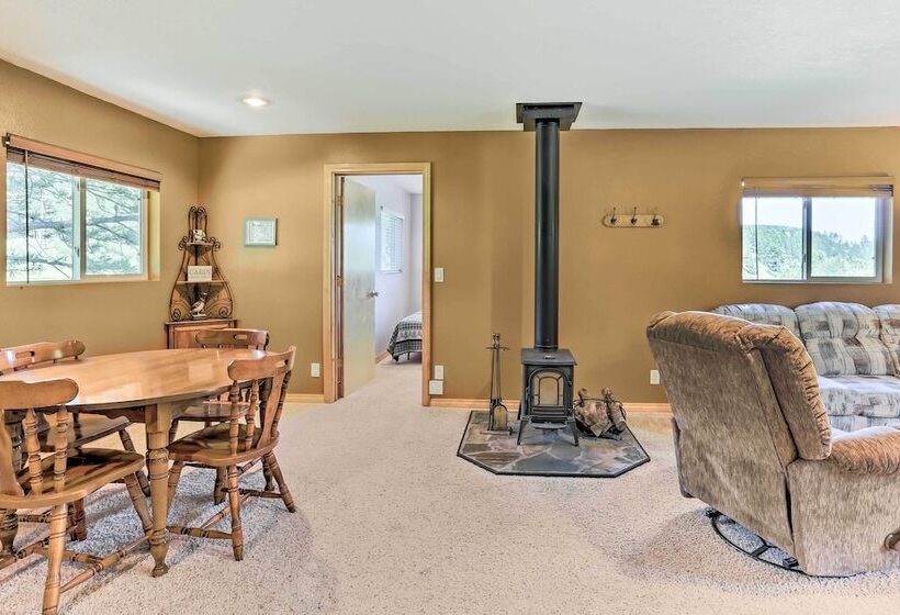 Rapid City Cabin W/ Hiking & Atv Trail Access