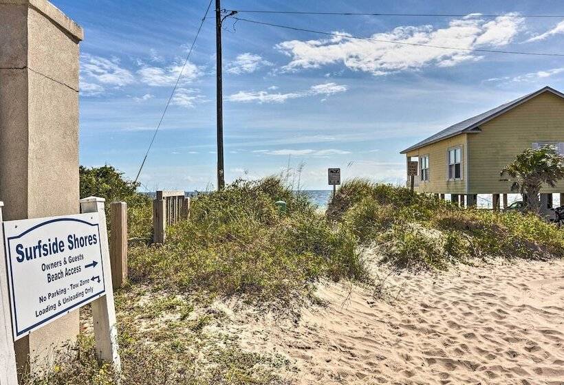 Cute & Cozy Gulf Shores Bungalow: 1/2 Mi To Beach!