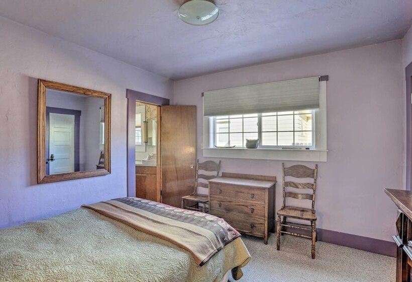 Downtown Cabin < 10 Miles To Mt Shasta Ski Park!