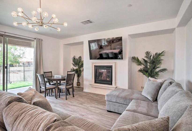 Idyllic Indio Oasis W/ Private Pool & Spa!