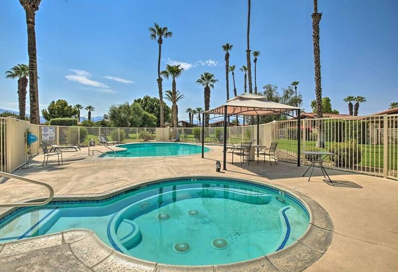 Indio Escape W/ Fire Pit & Resort Amenities!