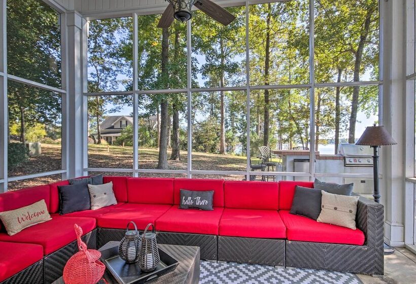 Lakefront Paradise W/ Fire Pit   Dogs Welcome!