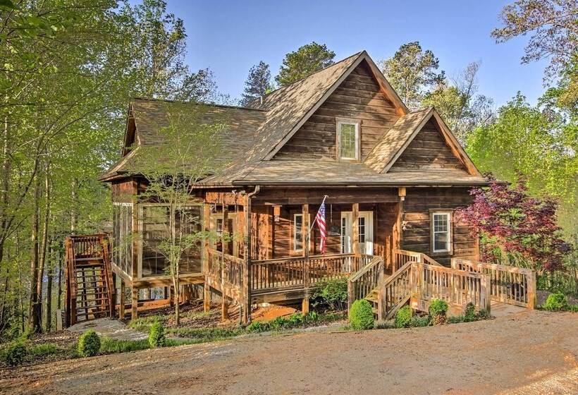 Lakefront South Carolina Abode W/ Deck & Boat Dock