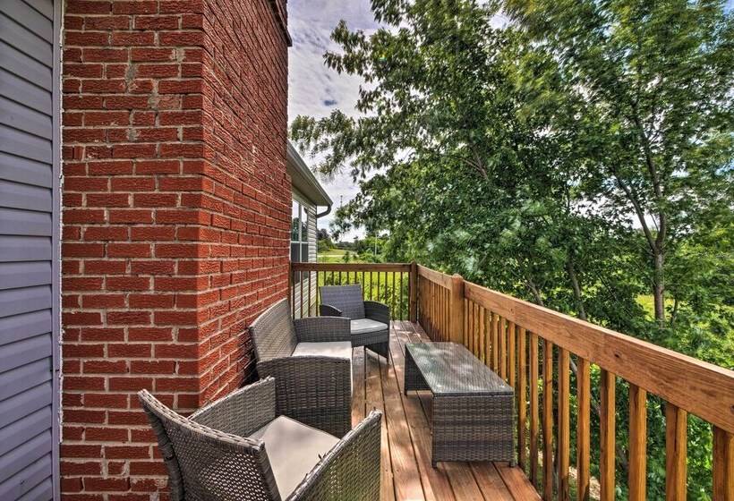 Peaceful Cottage In The Heart Of Amish Country!