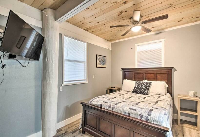 Pensacola Home ~ 3 Mi To Perdido Key Beach!