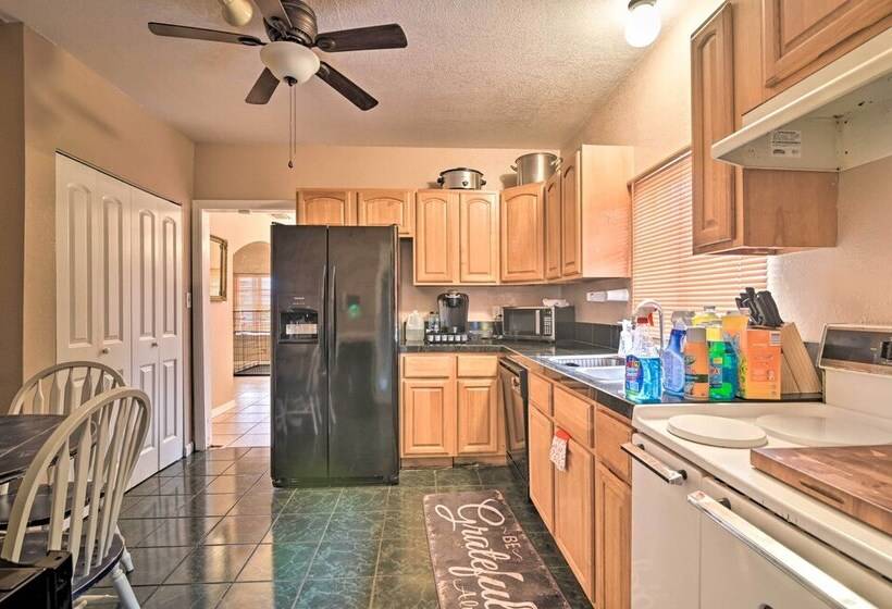 Pet Friendly Auburndale House W/ Lake Views!