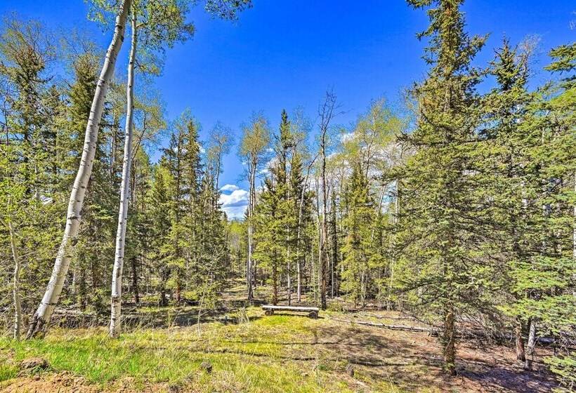 Peaceful Jefferson Cabin W/ Deck   Pets Welcome!