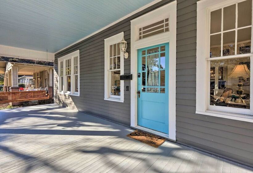 Renovated Historic Home W/ Yard: 2 Mi To Dtwn