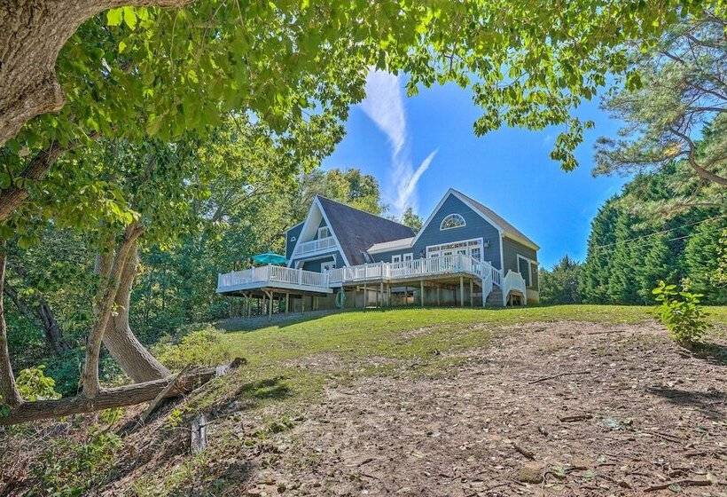 Riverfront Retreat On 4 Acres W/ Private Dock
