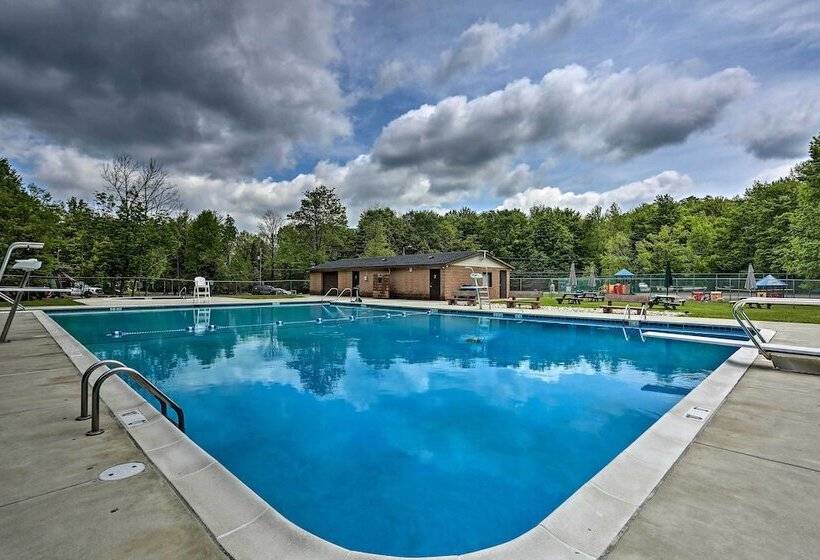 Rustic Pocono Lake Home W/deck, Fire Pit By Skiing