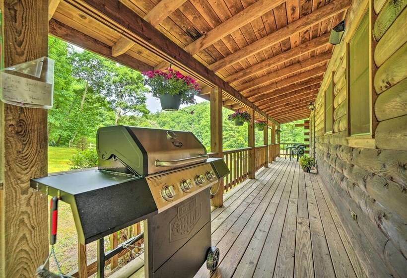 Scenic Creekside Cabin W/ Wraparound Porch!