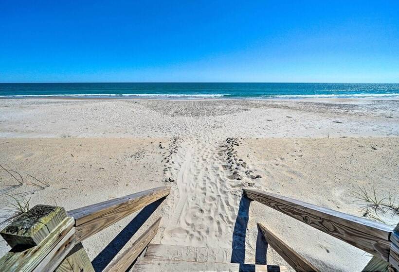 Spacious North Topsail Family Home With 2 Decks