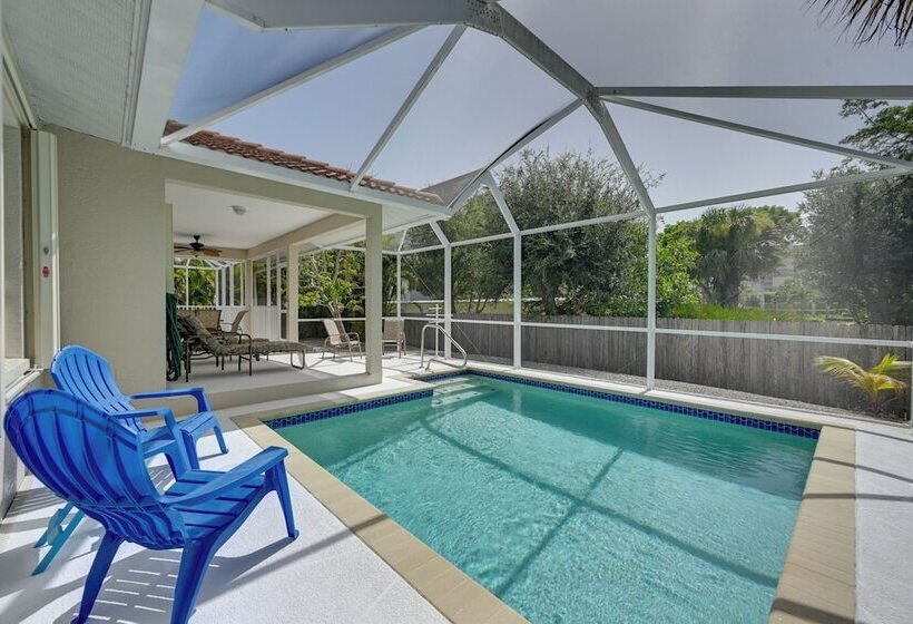 Sunny Marco Island House < 3 Blocks To Beach!
