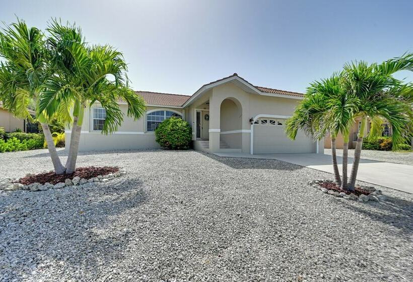 Sunny Marco Island House < 3 Blocks To Beach!