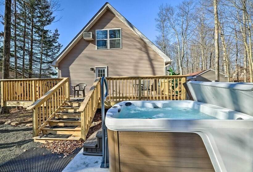 Tree Lined Pocono Lake Home W/ Hot Tub + Decks!
