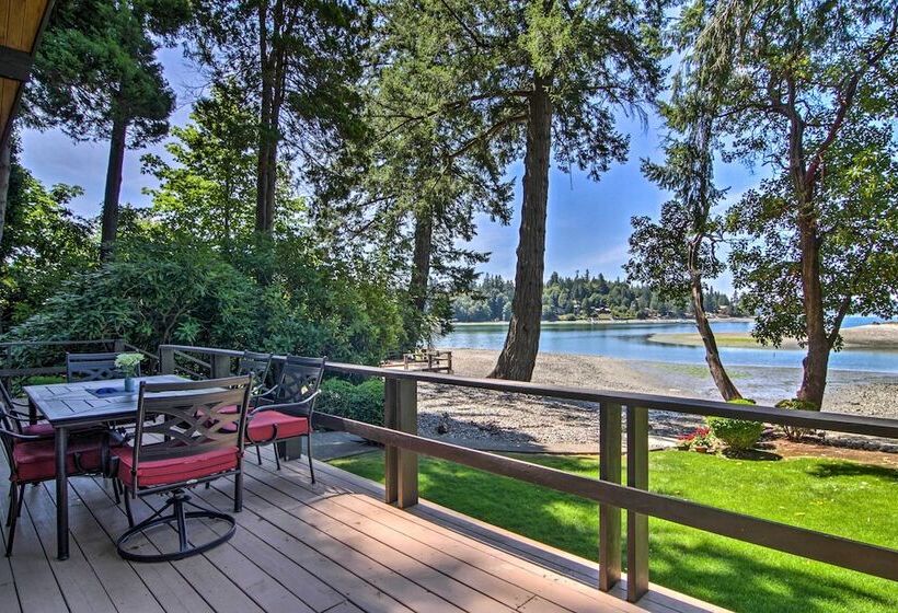 Waterfront Gig Harbor Property On The Puget Sound!