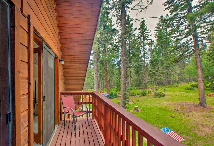Angel Fire Cabin: Hot Tub, Fire Pit & Trail Access