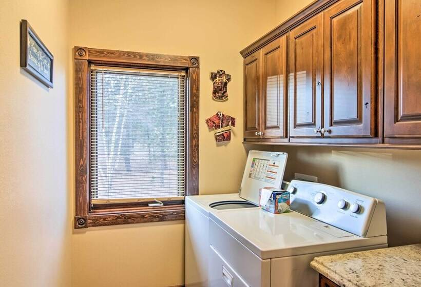 Black Hills Getaway W/ Deck   Near Hiking Trails!